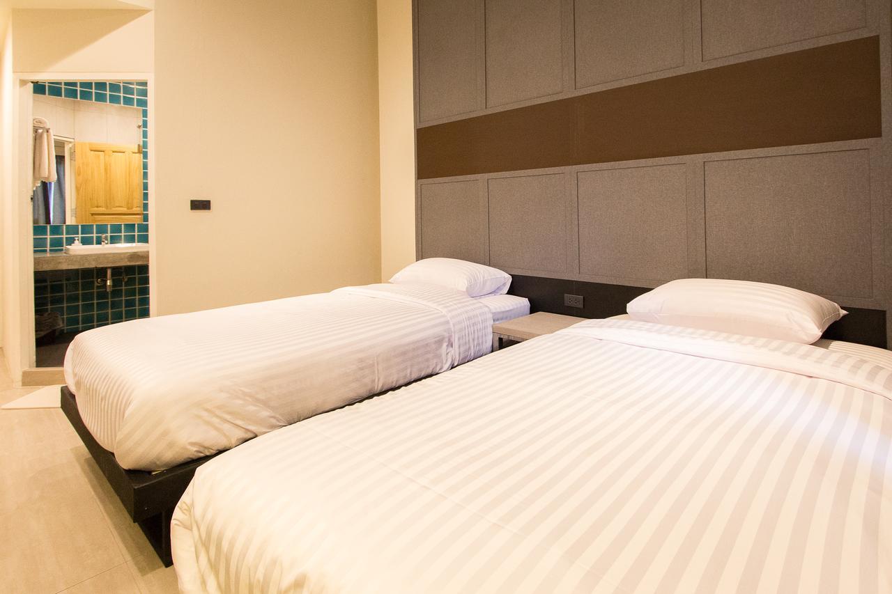 Lazy Sunday Hostel Μπανγκόκ Εξωτερικό φωτογραφία