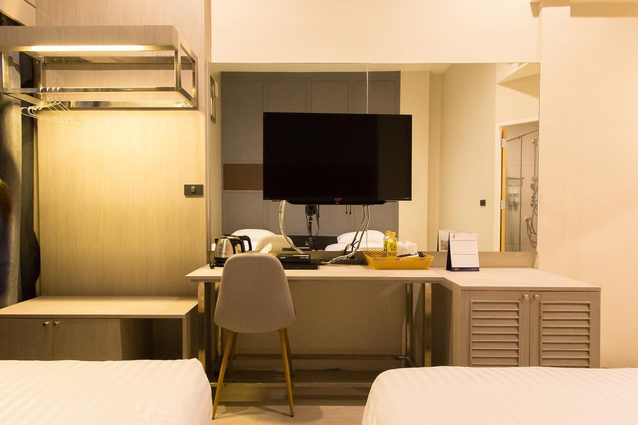 Lazy Sunday Hostel Μπανγκόκ Εξωτερικό φωτογραφία