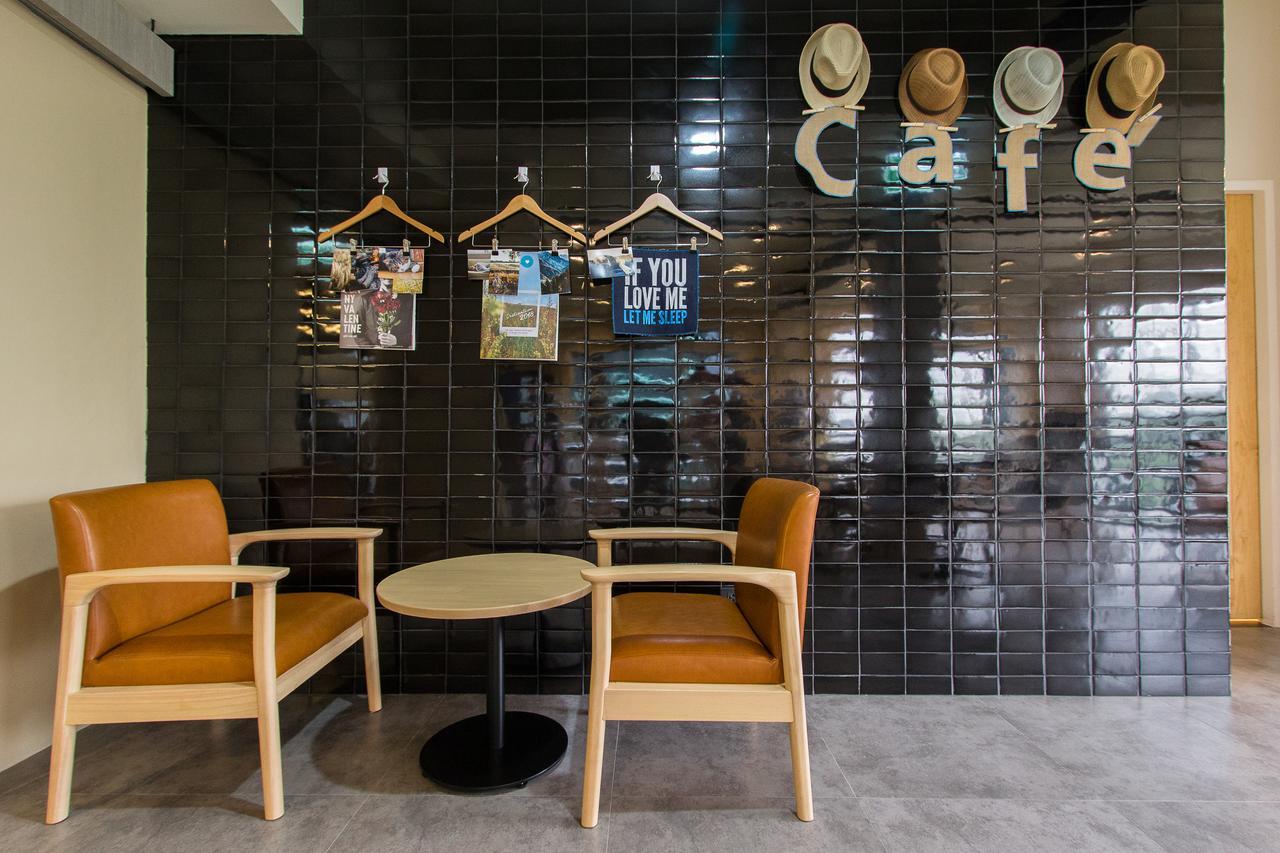 Lazy Sunday Hostel Μπανγκόκ Εξωτερικό φωτογραφία